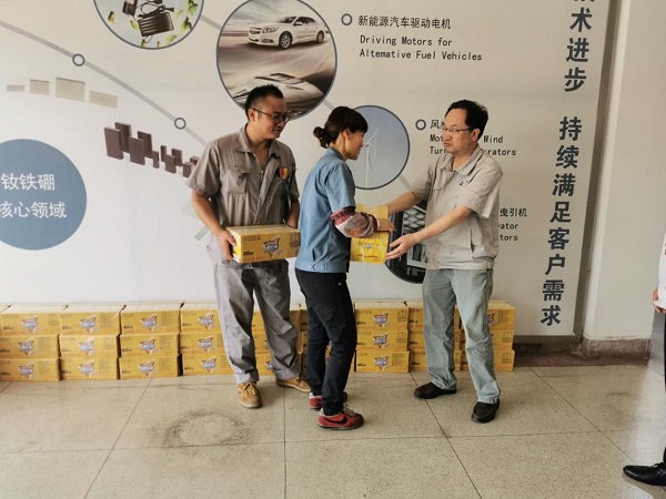 2351564562124150.jpg 亞書記慰問2.jpg