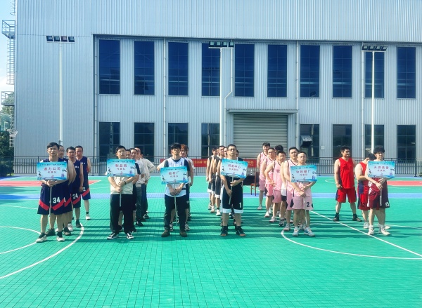 4911720255486236.jpg 第十一屆職工籃球聯(lián)賽開幕式現(xiàn)場_副本.jpg